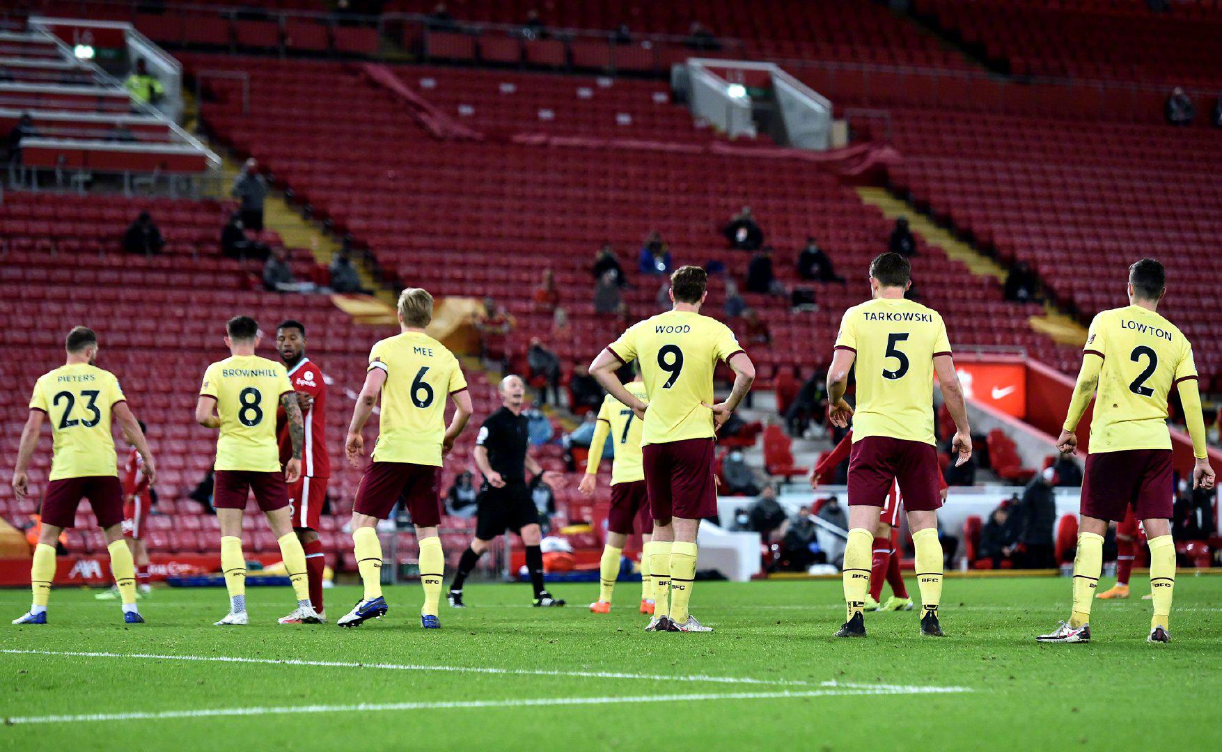 出的足球巨 出的足球巨