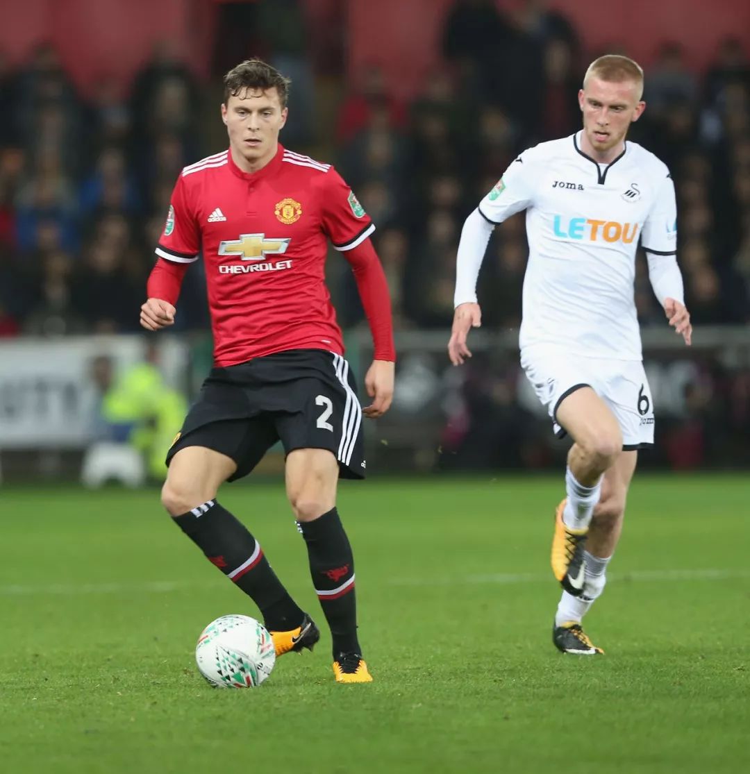 接连送出强 接连送出强